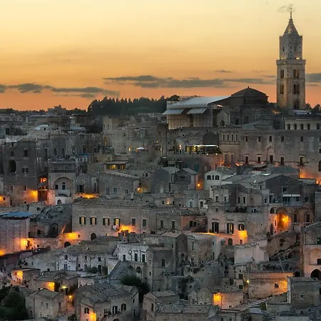 Casa Vacanze La Terra Dei Briganti Matera Exterior foto